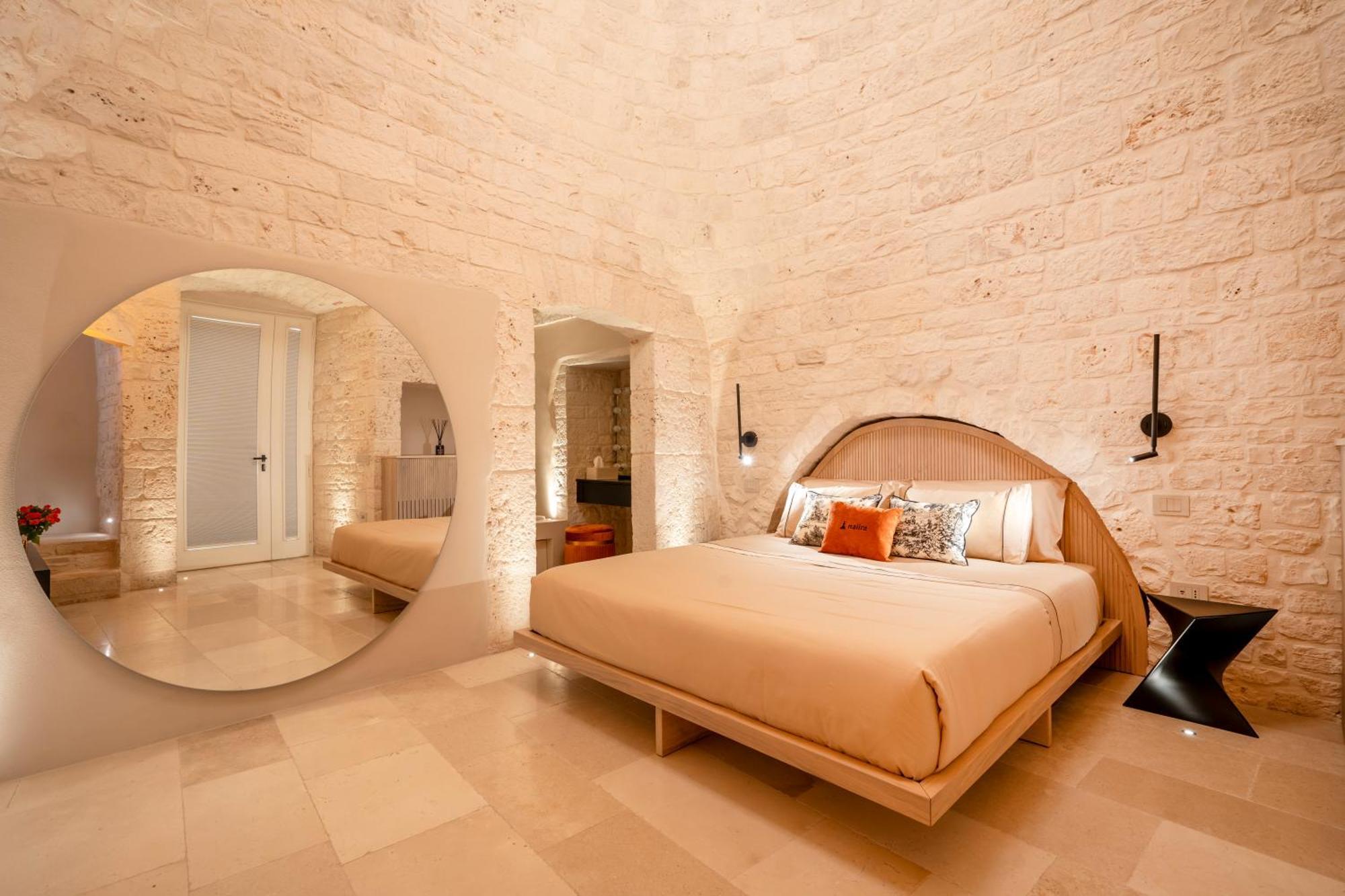 Naiira Luxury Trullo - Jacuzzi And Patio Lejlighed Alberobello Eksteriør billede