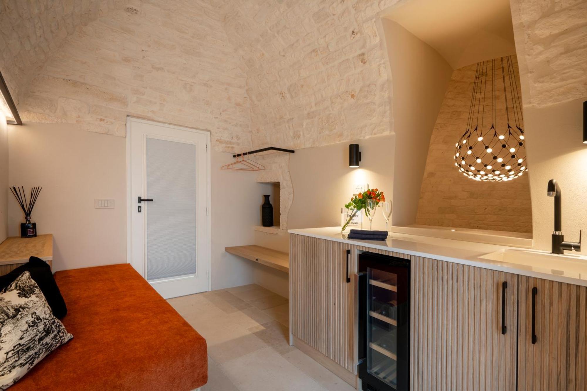 Naiira Luxury Trullo - Jacuzzi And Patio Lejlighed Alberobello Eksteriør billede