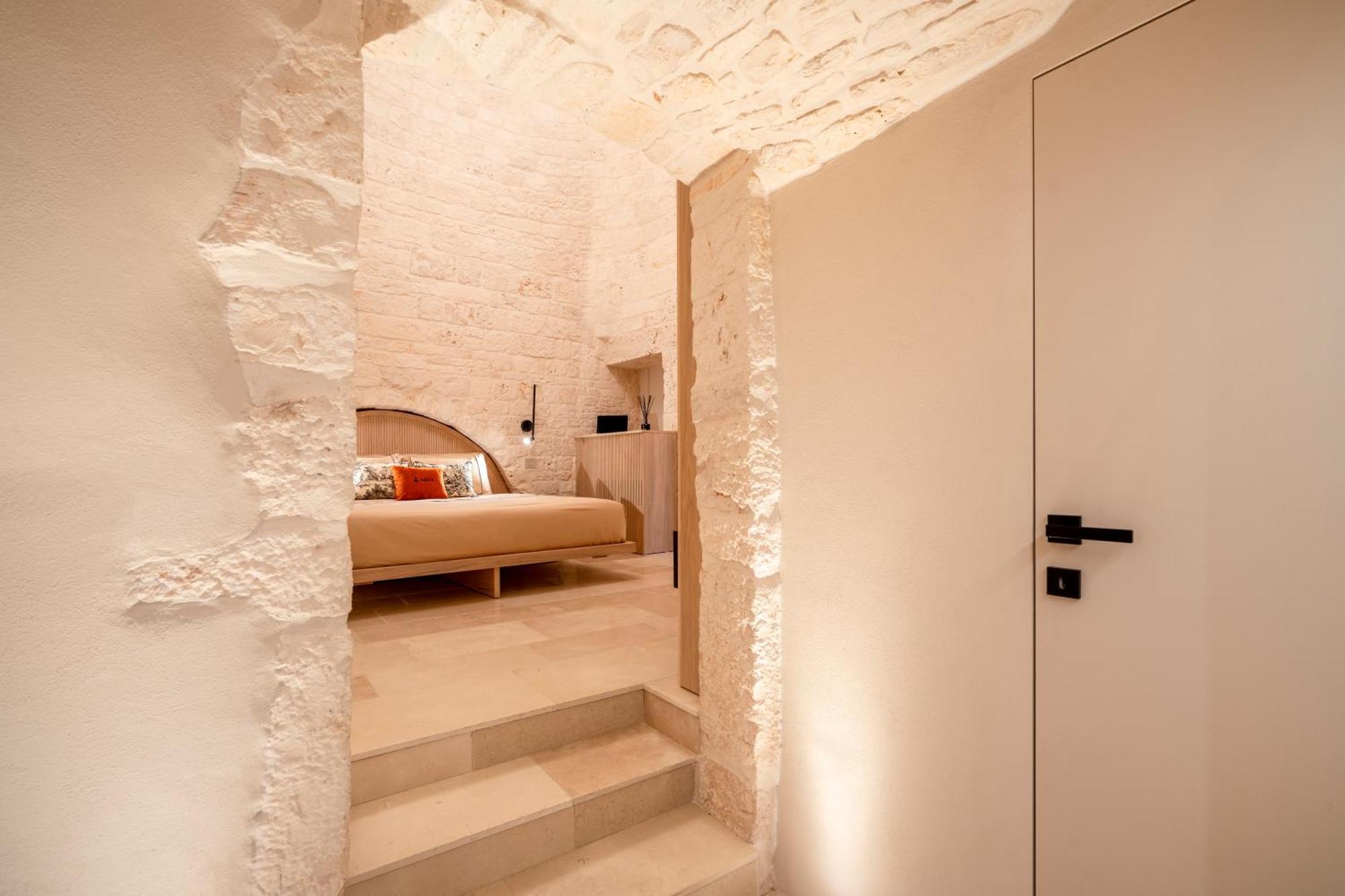 Naiira Luxury Trullo - Jacuzzi And Patio Lejlighed Alberobello Eksteriør billede