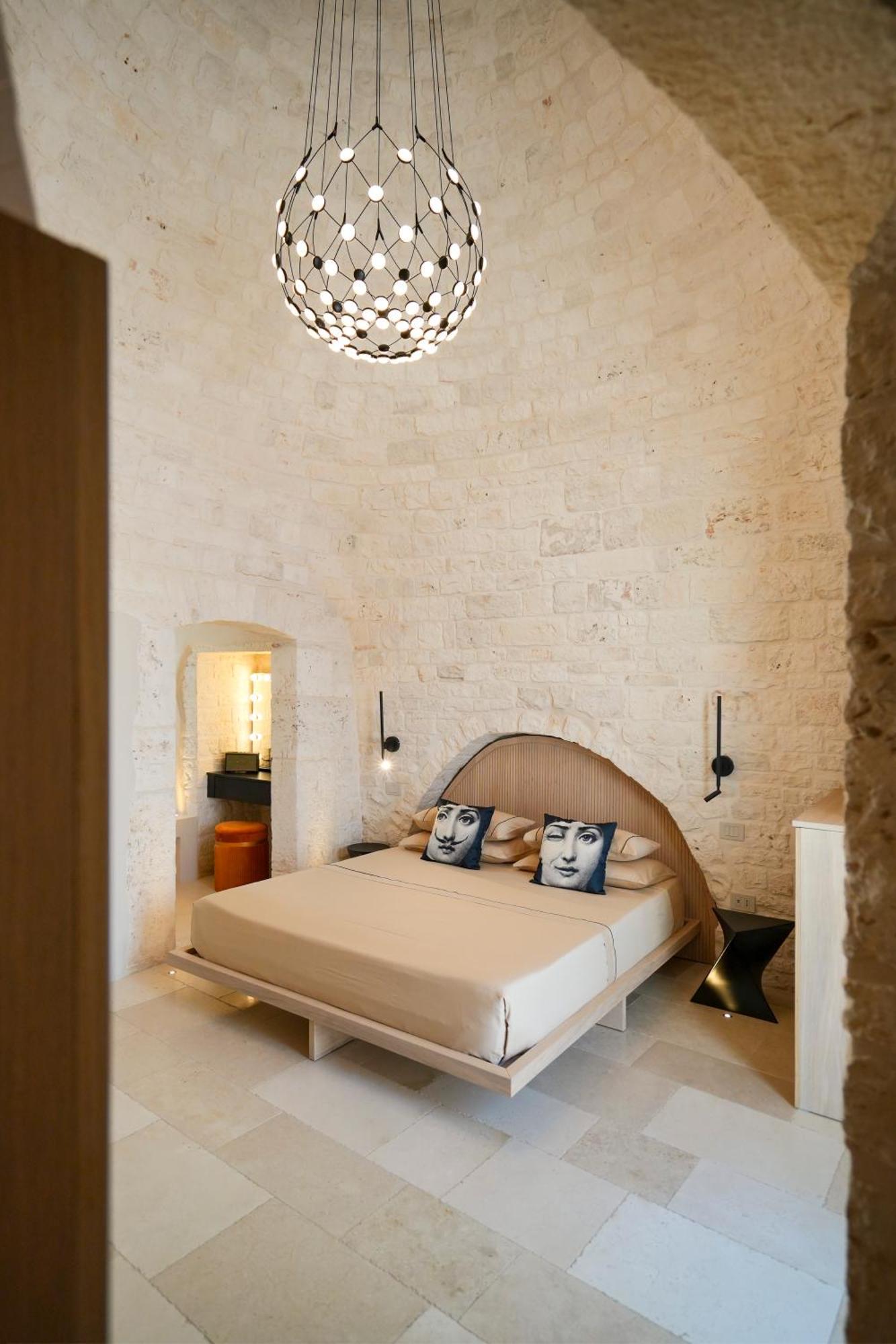 Naiira Luxury Trullo - Jacuzzi And Patio Lejlighed Alberobello Eksteriør billede